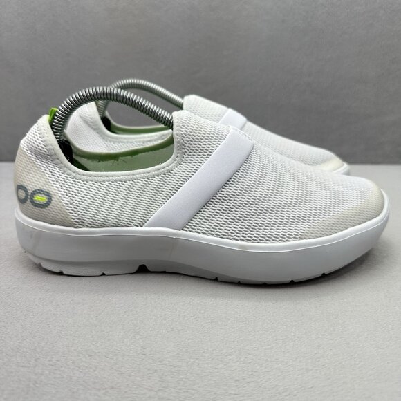 OOFOS OOmg eeZee Low Womens Size 7 Shoes White Mesh Recovery Comfort Support - Picture 1 of 8